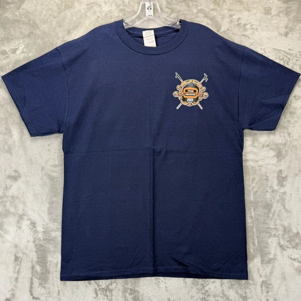 FDNY‎ First In Five Prob Firefighter 2013 Graphic T-Shirt Navy Blue Mens Large